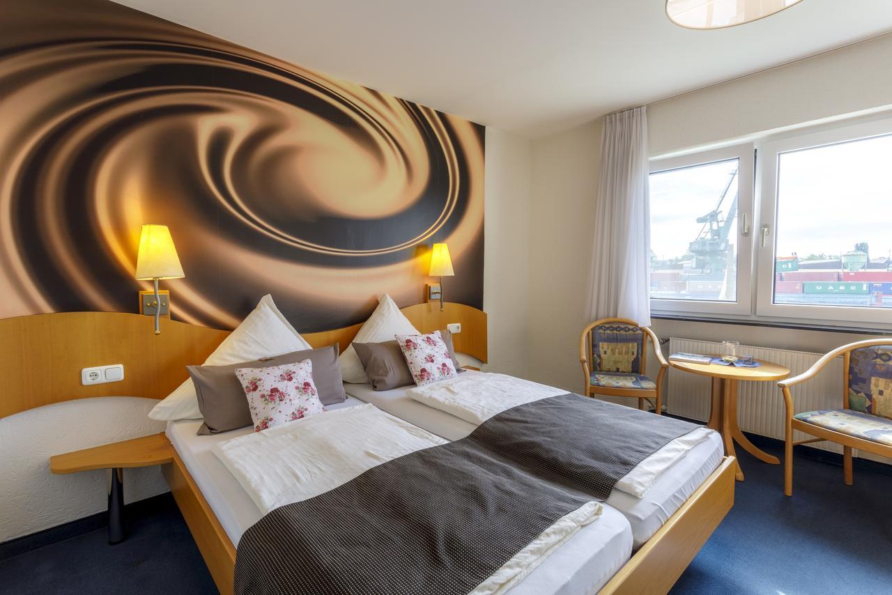 Hotel Rheingold 盖恩斯海姆 外观 照片