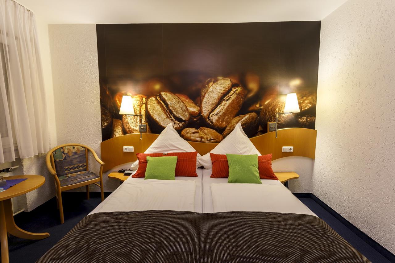 Hotel Rheingold 盖恩斯海姆 外观 照片
